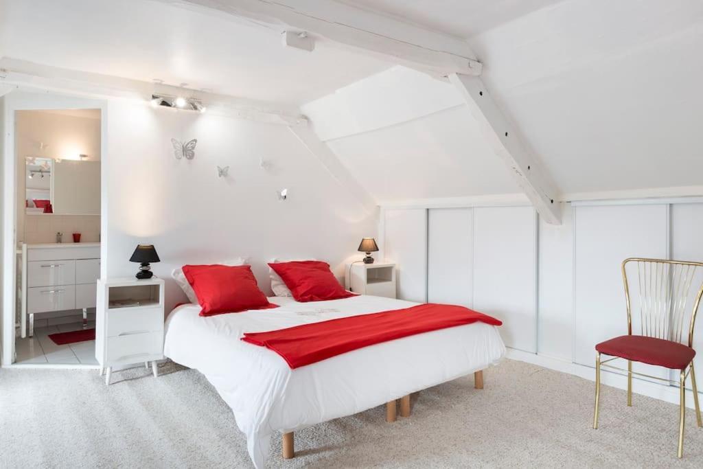 Chambres D'Hotes - Les Palmiers Corseul Экстерьер фото